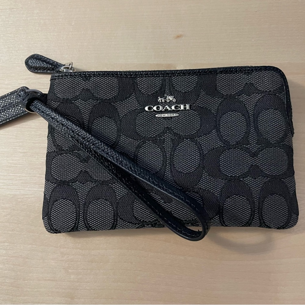 Coach Signature Jaguar Wristlet